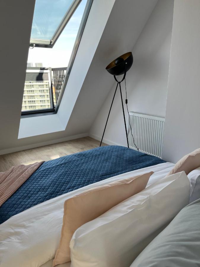 Apartamenty Bulwar Staromiejski Wrocław Exteriör bild